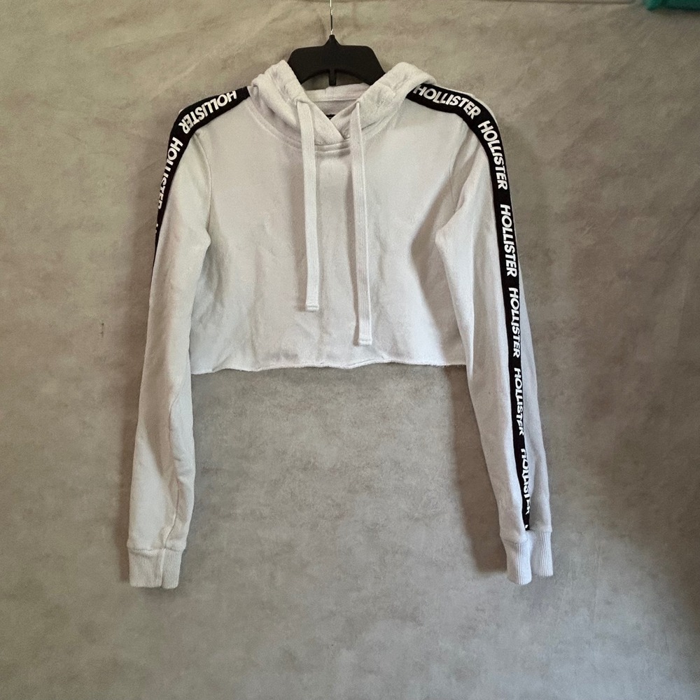 Hollister White Cropped Hoodie Logo Tape Sleeves Raw Hem XS